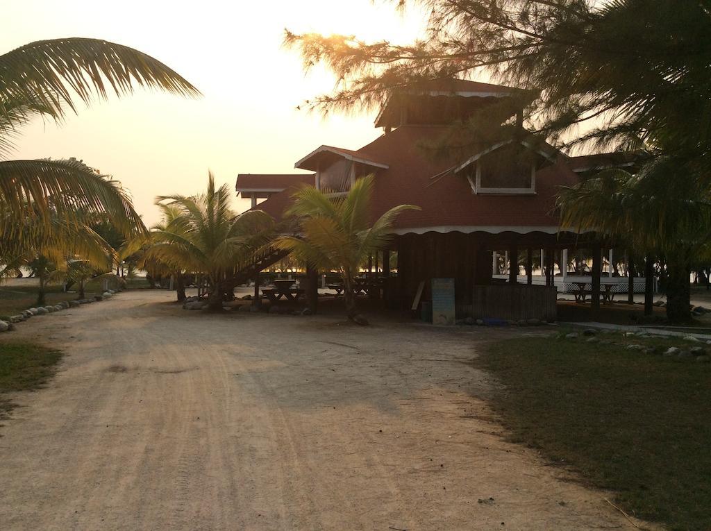 Sea Eye Hotel - Laguna Building Útila Exterior foto